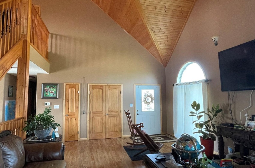 Rural Address, Meadow Lake Rm No.588, Saskatchewan S9X 1Y1, 5 Bedrooms Bedrooms, 15 Rooms Rooms,3 BathroomsBathrooms,Acreage,For Sale,27km East of Meadow Lake,Rural Address,SK993020