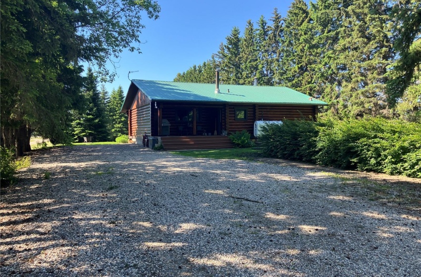 Rural Address, Torch River Rm No. 488, Saskatchewan S0J 0Z0, 4 Bedrooms Bedrooms, 16 Rooms Rooms,2 BathroomsBathrooms,Acreage,For Sale,Garrick Log Home Acreage,Rural Address,SK974566