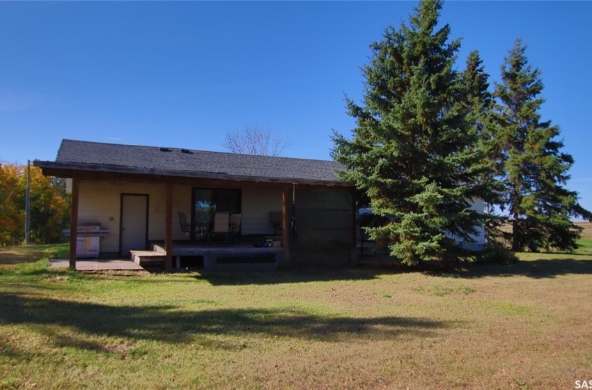 Rural Address, Laird Rm No. 404, Saskatchewan S0K 3R0, 3 Bedrooms Bedrooms, 8 Rooms Rooms,Acreage,For Sale,Epp Acreage,Rural Address,SK974768