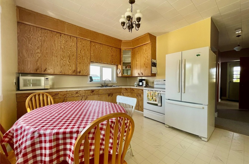 Rural Address, Lake Johnston Rm No. 102, Saskatchewan S0H 3G0, 4 Bedrooms Bedrooms, 11 Rooms Rooms,2 BathroomsBathrooms,Acreage,For Sale,Ludke Acreage,Rural Address,SK993200