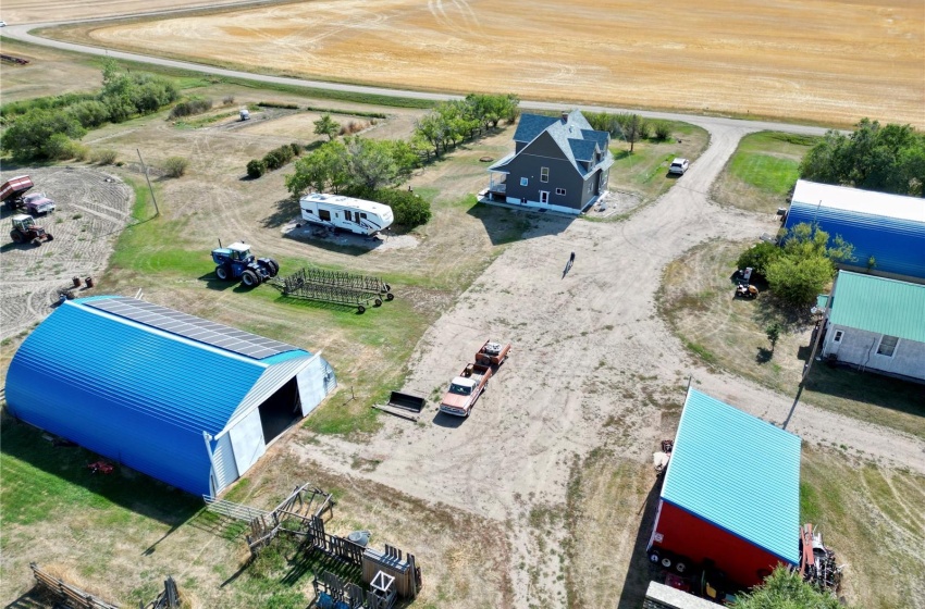 Rural Address, Lake Johnston Rm No. 102, Saskatchewan S0H 3G0, 4 Bedrooms Bedrooms, 11 Rooms Rooms,2 BathroomsBathrooms,Acreage,For Sale,Ludke Acreage,Rural Address,SK993200