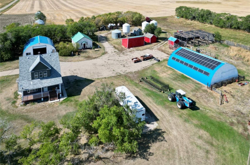 Rural Address, Lake Johnston Rm No. 102, Saskatchewan S0H 3G0, 4 Bedrooms Bedrooms, 11 Rooms Rooms,2 BathroomsBathrooms,Acreage,For Sale,Ludke Acreage,Rural Address,SK993200