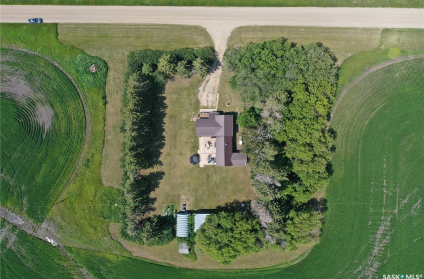 Birds eye view of property with a rural view