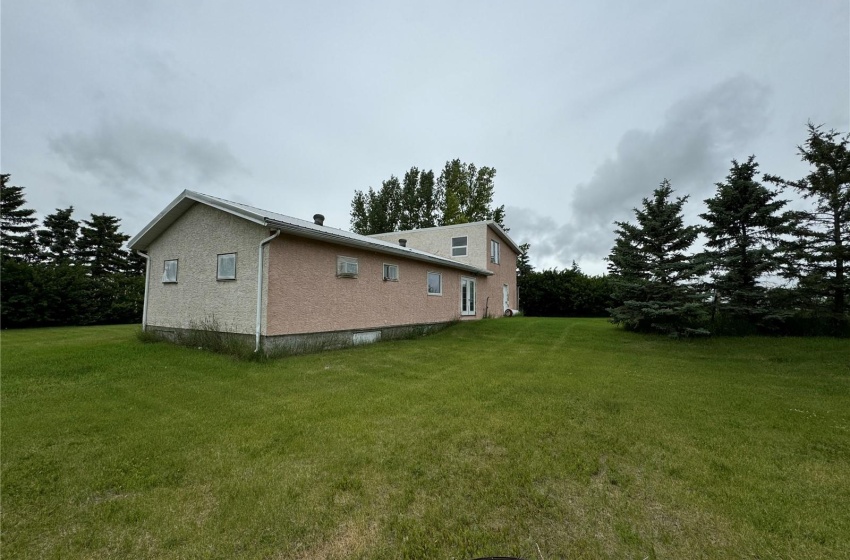 Rural Address, Lipton Rm No. 217, Saskatchewan S0G 1H0, 4 Bedrooms Bedrooms, 16 Rooms Rooms,3 BathroomsBathrooms,Acreage,For Sale,Mead Acreage,Rural Address,SK975248