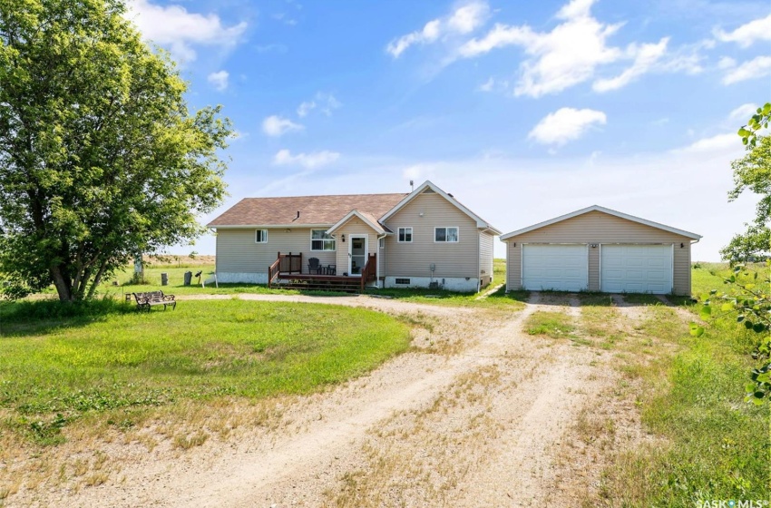 Rural Address, Perdue Rm No. 346, Saskatchewan S0K 0J0, 3 Bedrooms Bedrooms, 12 Rooms Rooms,2 BathroomsBathrooms,Acreage,For Sale,Norris acreage,Rural Address,SK993296