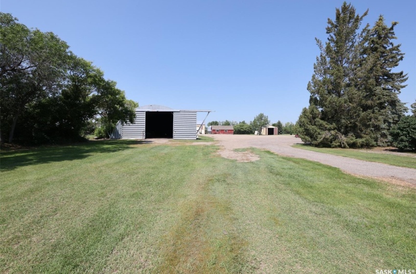 Rural Address, Francis Rm No. 127, Saskatchewan S0G 1V0, 3 Bedrooms Bedrooms, 16 Rooms Rooms,3 BathroomsBathrooms,Acreage,For Sale,Morley Acreage,Rural Address,SK976381