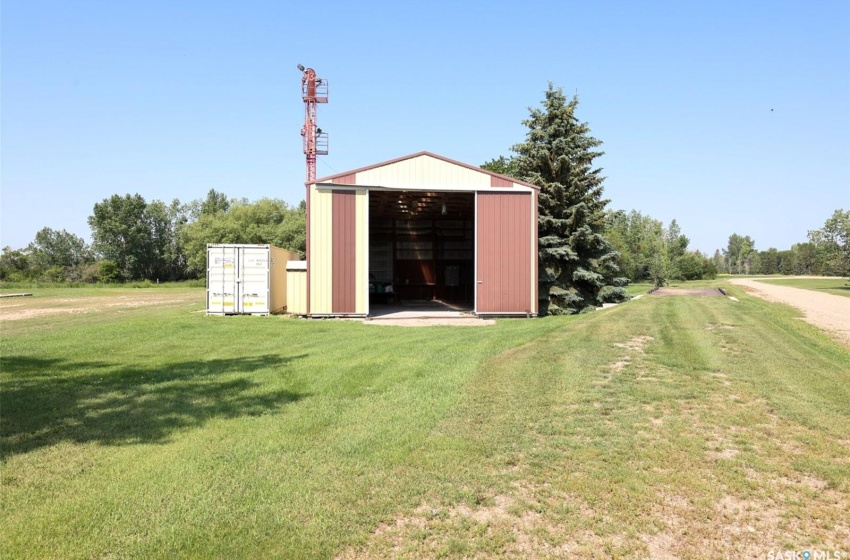 Rural Address, Francis Rm No. 127, Saskatchewan S0G 1V0, 3 Bedrooms Bedrooms, 16 Rooms Rooms,3 BathroomsBathrooms,Acreage,For Sale,Morley Acreage,Rural Address,SK976381