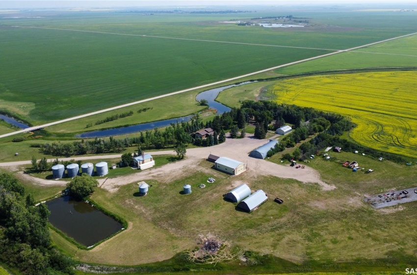 Rural Address, Francis Rm No. 127, Saskatchewan S0G 1V0, 3 Bedrooms Bedrooms, 16 Rooms Rooms,3 BathroomsBathrooms,Acreage,For Sale,Morley Acreage,Rural Address,SK976381