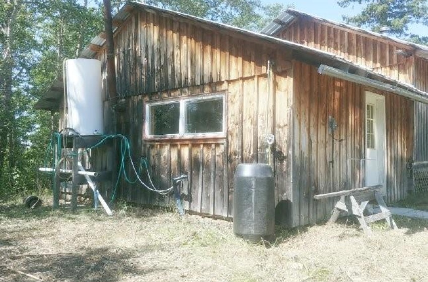 Rural Address, Hazel Dell Rm No. 335, Saskatchewan S0A 2X0, 1 Bedroom Bedrooms, 5 Rooms Rooms,1 BathroomBathrooms,Acreage,For Sale,Hazel Dell Rec/Res Off Grid Retreat,Rural Address,SK993599