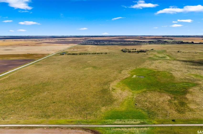 Rural Address, Coalfields Rm No. 4, Saskatchewan S0C 1W0, ,Farm,For Sale,1 Quarter Grainland Near North Portal (Harris),Rural Address,SK981142