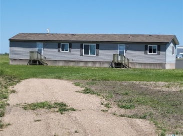 Rural Address, Saltcoats Rm No. 213, Saskatchewan S0A 3R0, 4 Bedrooms Bedrooms, 10 Rooms Rooms,2 BathroomsBathrooms,Acreage,For Sale,CND Acreage #2,Rural Address,SK976954