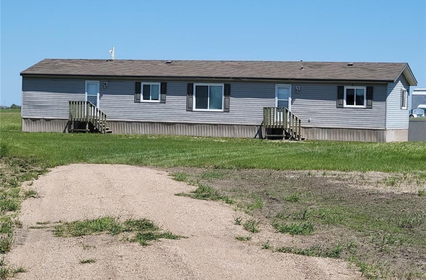 Rural Address, Saltcoats Rm No. 213, Saskatchewan S0A 3R0, 4 Bedrooms Bedrooms, 10 Rooms Rooms,2 BathroomsBathrooms,Acreage,For Sale,CND Acreage #2,Rural Address,SK976954