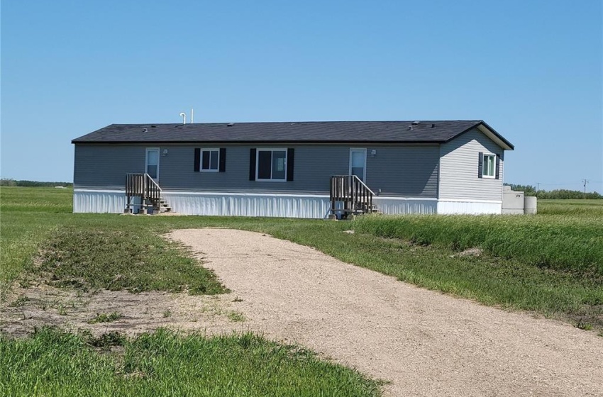 Rural Address, Saltcoats Rm No. 213, Saskatchewan S0A 3R0, 3 Bedrooms Bedrooms, 9 Rooms Rooms,2 BathroomsBathrooms,Acreage,For Sale,CND Acreage #1,Rural Address,SK976956