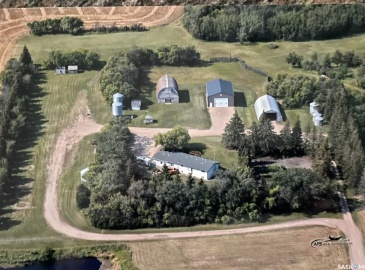 Rural Address, Annaheim, Saskatchewan S0K 0G0, 5 Bedrooms Bedrooms, 19 Rooms Rooms,4 BathroomsBathrooms,Acreage,For Sale,Sarauer Acreage,Rural Address,SK977380