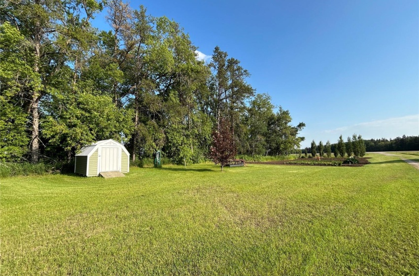 Eberle Acreage Rural Address, Nipawin Rm No. 487, Saskatchewan S0E 1E0, 3 Bedrooms Bedrooms, 12 Rooms Rooms,3 BathroomsBathrooms,Acreage,For Sale,Eberle Acreage,Rural Address,SK977661