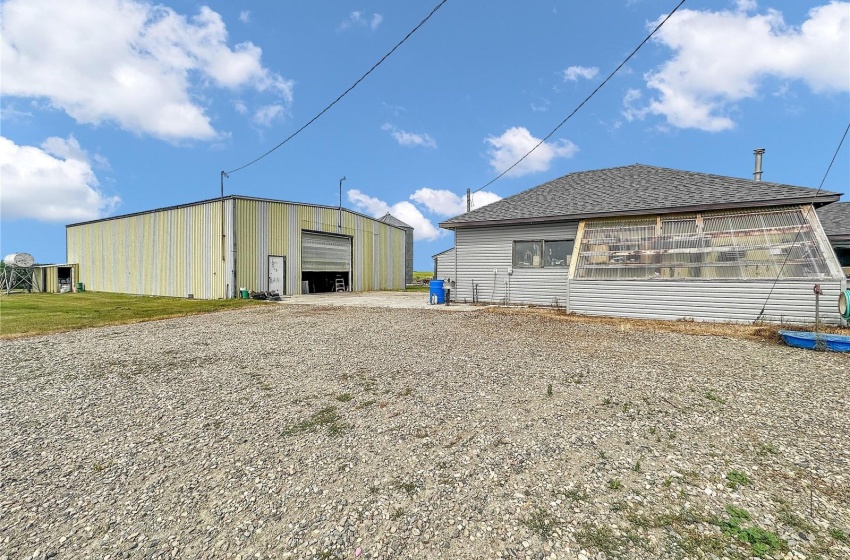 Rural Address, Rocanville Rm No. 151, Saskatchewan S0A 3L0, 4 Bedrooms Bedrooms, 14 Rooms Rooms,2 BathroomsBathrooms,Acreage,For Sale,Prosperity Creek Acreage,Rural Address,SK980005