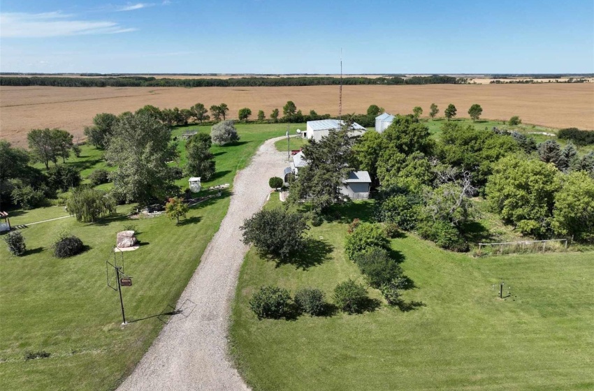 Rural Address, Rocanville Rm No. 151, Saskatchewan S0A 3L0, 4 Bedrooms Bedrooms, 14 Rooms Rooms,2 BathroomsBathrooms,Acreage,For Sale,Prosperity Creek Acreage,Rural Address,SK980005