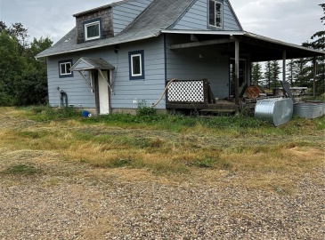 Rural Address, Rose Valley, Saskatchewan S0E 1M0, 3 Bedrooms Bedrooms, 9 Rooms Rooms,2 BathroomsBathrooms,Acreage,For Sale,Wesolowski Acreage,Rural Address,SK980038