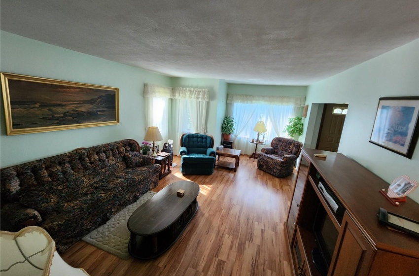 Rural Address, Porcupine Rm No. 395, Saskatchewan S0E 1H0, 3 Bedrooms Bedrooms, 12 Rooms Rooms,2 BathroomsBathrooms,Acreage,For Sale,Holinaty Acreage,Rural Address,SK980408