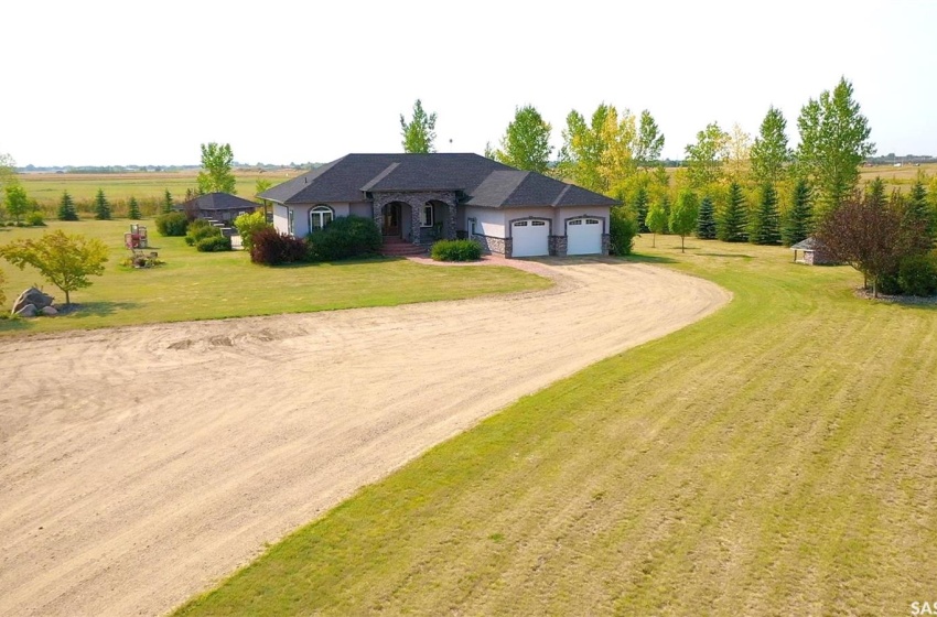 Rural Address, Estevan Rm No. 5, Saskatchewan S4A 2A5, 5 Bedrooms Bedrooms, 20 Rooms Rooms,4 BathroomsBathrooms,Acreage,For Sale,Mantei/Seeman Acreage,Rural Address,SK980518