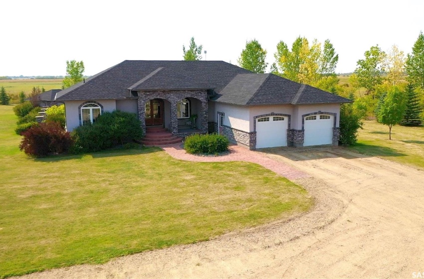 Rural Address, Estevan Rm No. 5, Saskatchewan S4A 2A5, 5 Bedrooms Bedrooms, 20 Rooms Rooms,4 BathroomsBathrooms,Acreage,For Sale,Mantei/Seeman Acreage,Rural Address,SK980518