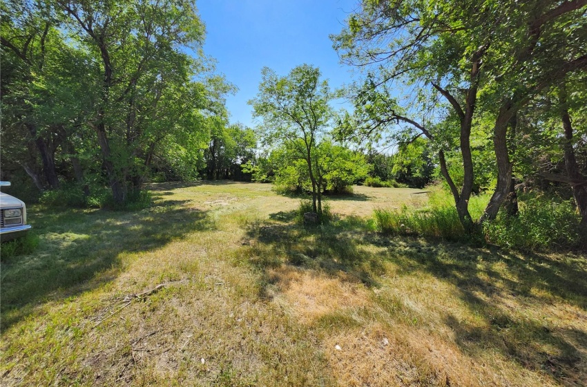 NA Service ROAD, Mclean, Saskatchewan S0G 3E0, 3 Bedrooms Bedrooms, 10 Rooms Rooms,2 BathroomsBathrooms,Acreage,For Sale,Leonard Acerage,Service,SK980708