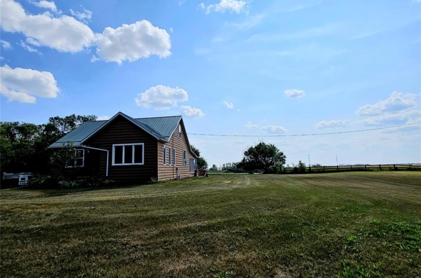 Rural Address, Fertile Belt Rm No. 183, Saskatchewan S0A 0C0, 4 Bedrooms Bedrooms, 8 Rooms Rooms,1 BathroomBathrooms,Acreage,For Sale,Poncsak Acres,Rural Address,SK981332