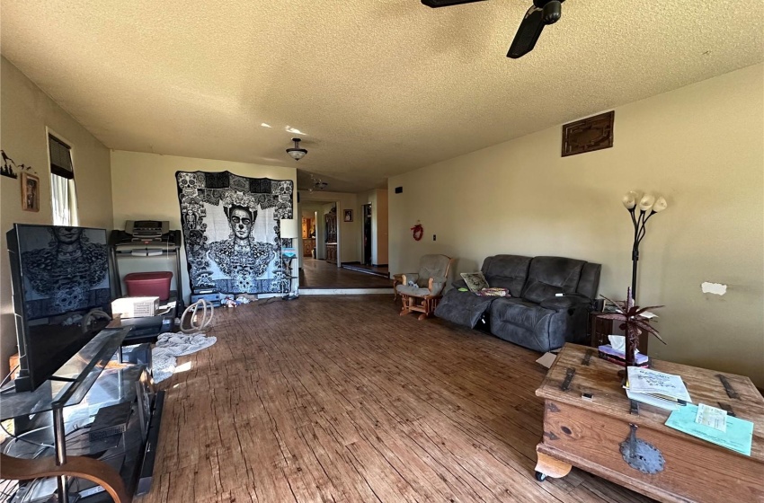 Rural Address, Sliding Hills Rm No. 273, Saskatchewan S0A 4H0, 4 Bedrooms Bedrooms, 11 Rooms Rooms,2 BathroomsBathrooms,Acreage,For Sale,Todoschuk Acreage,Rural Address,SK981399