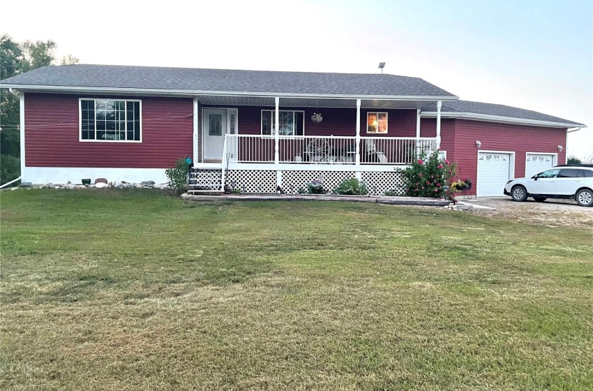 Rural Address, Antler Rm No. 61, Saskatchewan S0C 2H0, 4 Bedrooms Bedrooms, 15 Rooms Rooms,3 BathroomsBathrooms,Acreage,For Sale,ROBERTS ACREAGE,Rural Address,SK981432