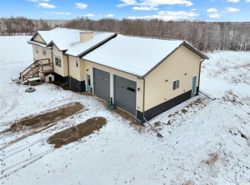 Rural Address, Fertile Belt Rm No. 183, Saskatchewan S0A 0X0, 6 Bedrooms Bedrooms, 16 Rooms Rooms,4 BathroomsBathrooms,Acreage,For Sale,New Stockholm Acreage,Rural Address,SK981572