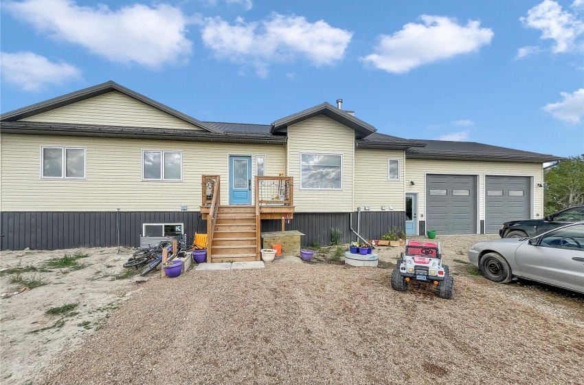 Rural Address, Fertile Belt Rm No. 183, Saskatchewan S0A 0X0, 6 Bedrooms Bedrooms, 16 Rooms Rooms,4 BathroomsBathrooms,Acreage,For Sale,New Stockholm Acreage,Rural Address,SK981572