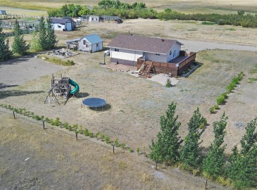 Rural Address, Riverside Rm No. 168, Saskatchewan S0N 2R0, 5 Bedrooms Bedrooms, 16 Rooms Rooms,3 BathroomsBathrooms,Acreage,For Sale,Jacobson Acreage,Rural Address,SK981596