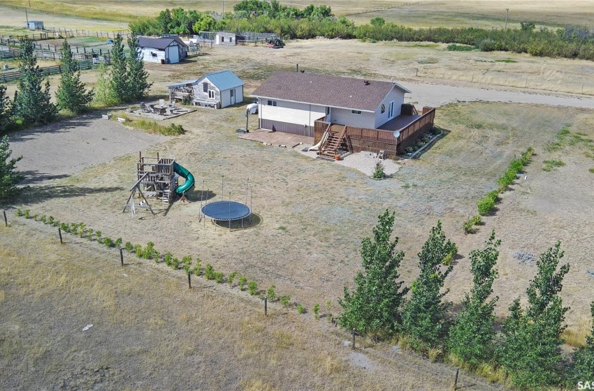 Rural Address, Riverside Rm No. 168, Saskatchewan S0N 2R0, 5 Bedrooms Bedrooms, 16 Rooms Rooms,3 BathroomsBathrooms,Acreage,For Sale,Jacobson Acreage,Rural Address,SK981596