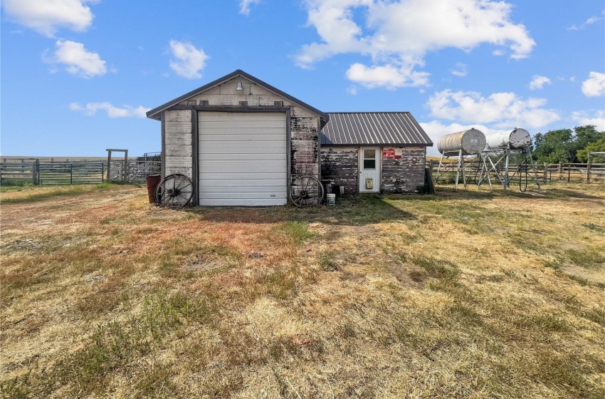 Rural Address, Riverside Rm No. 168, Saskatchewan S0N 2R0, 5 Bedrooms Bedrooms, 16 Rooms Rooms,3 BathroomsBathrooms,Acreage,For Sale,Jacobson Acreage,Rural Address,SK981596