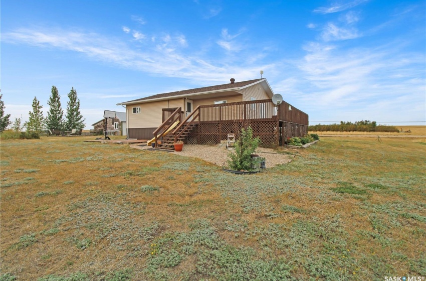 Rural Address, Riverside Rm No. 168, Saskatchewan S0N 2R0, 5 Bedrooms Bedrooms, 16 Rooms Rooms,3 BathroomsBathrooms,Acreage,For Sale,Jacobson Acreage,Rural Address,SK981596