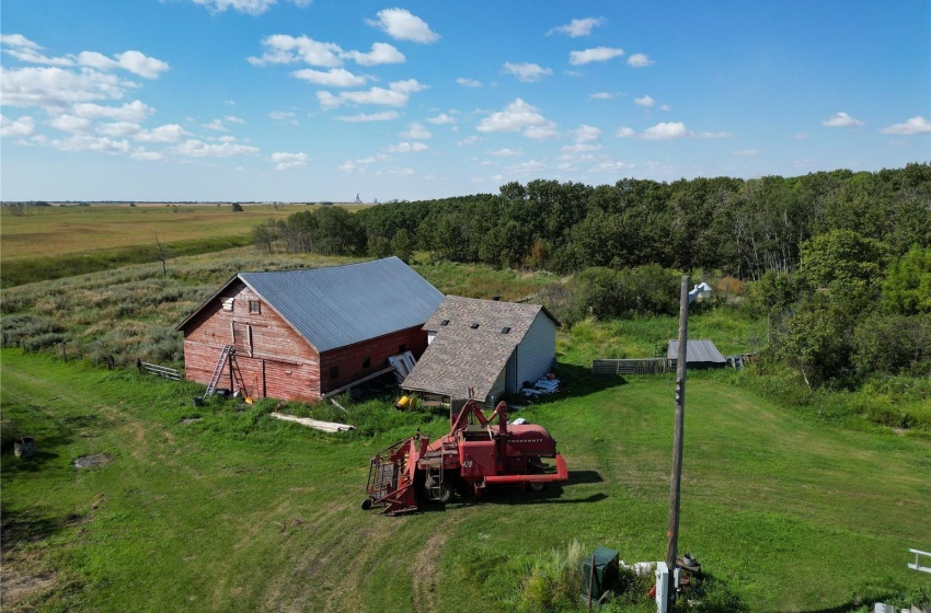 Rural Address, Leroy Rm No. 339, Saskatchewan S0K 2P0, 3 Bedrooms Bedrooms, 8 Rooms Rooms,1 BathroomBathrooms,Acreage,For Sale,Zeller Acreage,Rural Address,SK981841