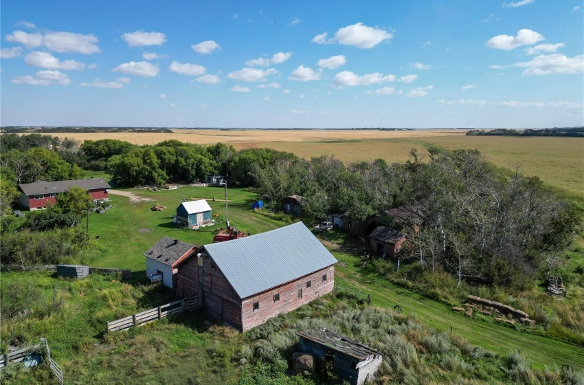 Rural Address, Leroy Rm No. 339, Saskatchewan S0K 2P0, 3 Bedrooms Bedrooms, 8 Rooms Rooms,1 BathroomBathrooms,Acreage,For Sale,Zeller Acreage,Rural Address,SK981841