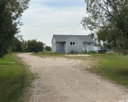 Rural Address, Hudson Bay Rm No. 394, Saskatchewan S0E 0Y0, 2 Bedrooms Bedrooms, 10 Rooms Rooms,3 BathroomsBathrooms,Acreage,For Sale,Temple Land 