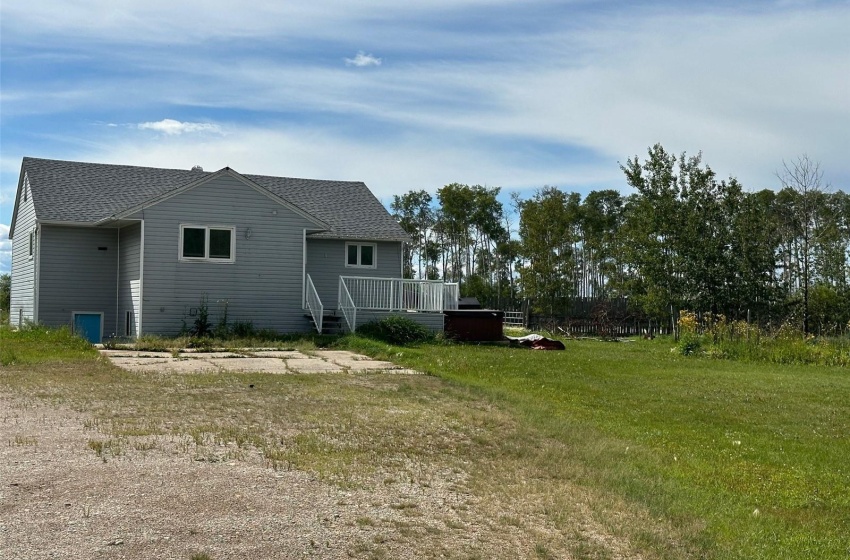 Rural Address, Hudson Bay Rm No. 394, Saskatchewan S0E 0Y0, 2 Bedrooms Bedrooms, 10 Rooms Rooms,3 BathroomsBathrooms,Acreage,For Sale,Temple Land 