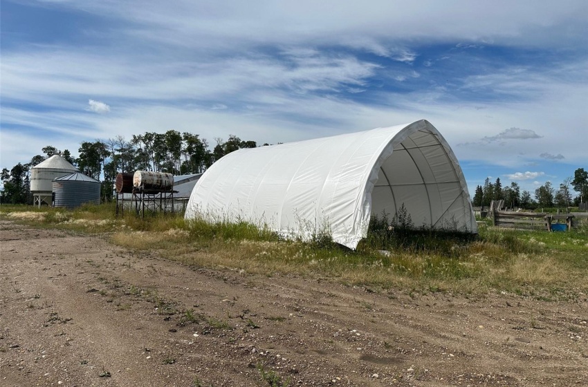 Rural Address, Hudson Bay Rm No. 394, Saskatchewan S0E 0Y0, 2 Bedrooms Bedrooms, 10 Rooms Rooms,3 BathroomsBathrooms,Acreage,For Sale,Temple Land 