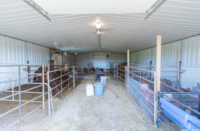 Rural Address, Weyburn Rm No. 67, Saskatchewan S4H 3J9, 4 Bedrooms Bedrooms, 20 Rooms Rooms,3 BathroomsBathrooms,Acreage,For Sale,Hagel Acreage,Rural Address,SK982329