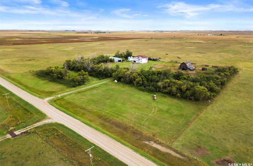 Rural Address, Francis Rm No. 127, Saskatchewan S0G 4X0, 4 Bedrooms Bedrooms, 14 Rooms Rooms,3 BathroomsBathrooms,Acreage,For Sale,Tyvan Acreage,Rural Address,SK982522