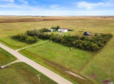 Rural Address, Francis Rm No. 127, Saskatchewan S0G 4X0, 4 Bedrooms Bedrooms, 14 Rooms Rooms,3 BathroomsBathrooms,Acreage,For Sale,Tyvan Acreage,Rural Address,SK982522