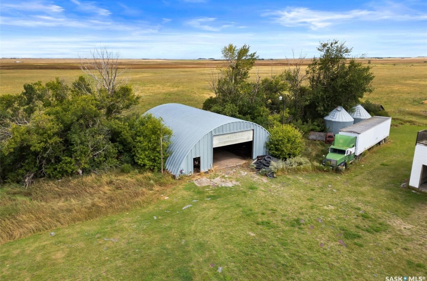 Rural Address, Francis Rm No. 127, Saskatchewan S0G 4X0, 4 Bedrooms Bedrooms, 14 Rooms Rooms,3 BathroomsBathrooms,Acreage,For Sale,Tyvan Acreage,Rural Address,SK982522