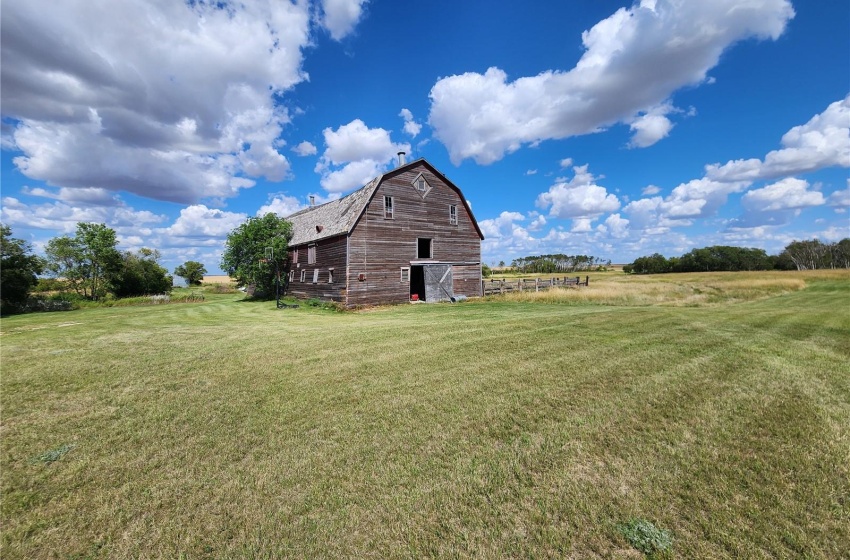 Rural Address, Abernethy Rm No. 186, Saskatchewan S0A 0A0, 7 Bedrooms Bedrooms, 14 Rooms Rooms,2 BathroomsBathrooms,Acreage,For Sale,Pheasant Creek Acres,Rural Address,SK982585