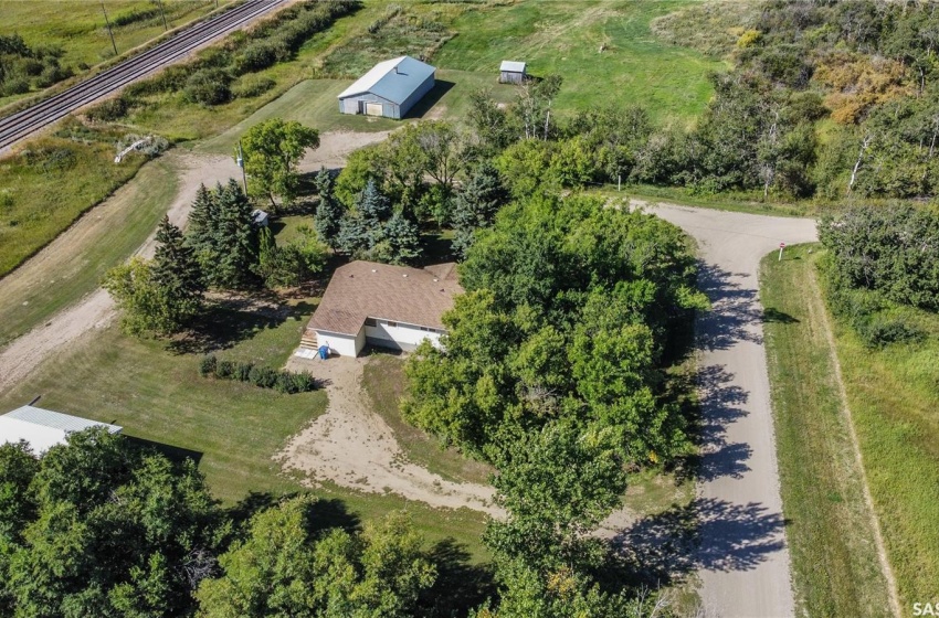 100 Ebenal WAY, Mclean, Saskatchewan S0G 3E0, 3 Bedrooms Bedrooms, 14 Rooms Rooms,2 BathroomsBathrooms,Acreage,For Sale,Village of McLean Acreage,Ebenal,SK982593