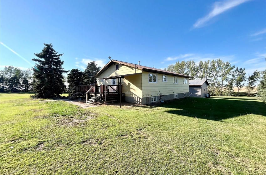 Rural Address, Eye Hill Rm No. 382, Saskatchewan S0L 2C0, 4 Bedrooms Bedrooms, 13 Rooms Rooms,2 BathroomsBathrooms,Acreage,For Sale,Gallinger Acreage,Rural Address,SK982625