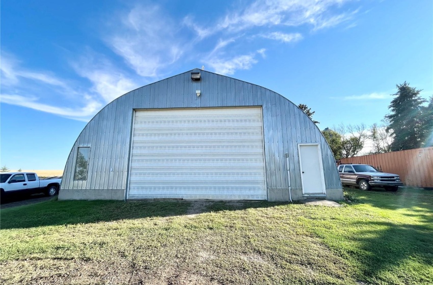 Rural Address, Eye Hill Rm No. 382, Saskatchewan S0L 2C0, 4 Bedrooms Bedrooms, 13 Rooms Rooms,2 BathroomsBathrooms,Acreage,For Sale,Gallinger Acreage,Rural Address,SK982625