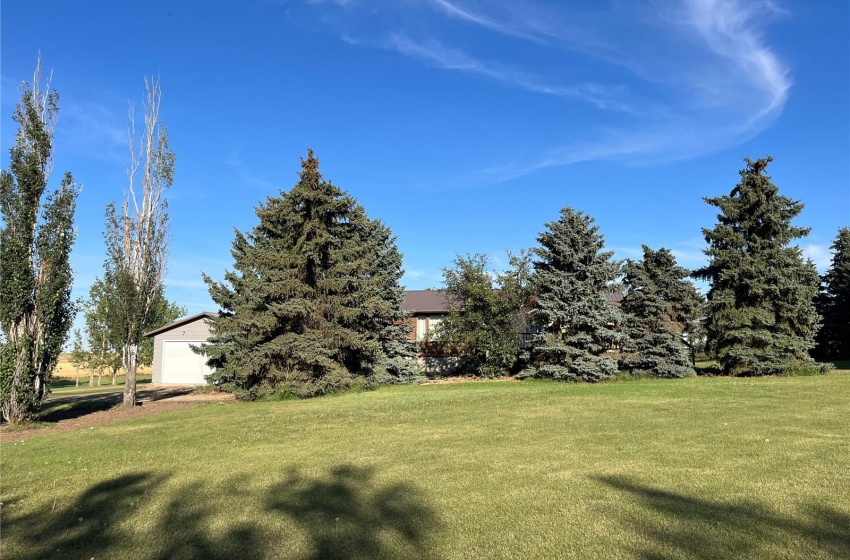 Rural Address, Eye Hill Rm No. 382, Saskatchewan S0L 2C0, 4 Bedrooms Bedrooms, 13 Rooms Rooms,2 BathroomsBathrooms,Acreage,For Sale,Gallinger Acreage,Rural Address,SK982625