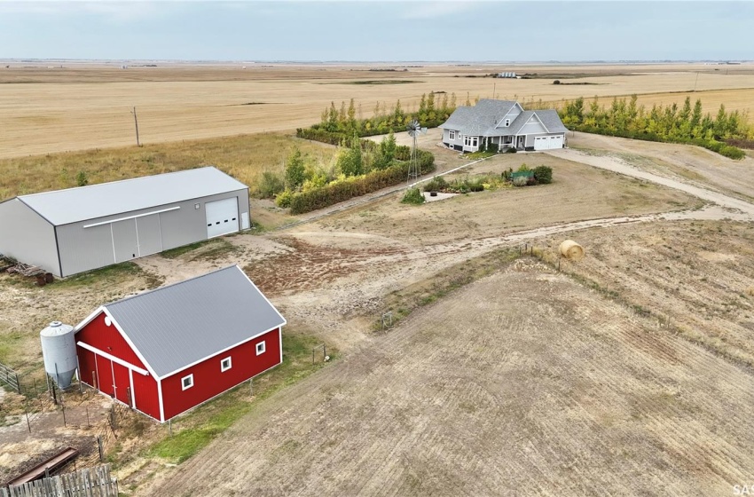 Rural Address, Outlook, Saskatchewan S0L 2N0, 3 Bedrooms Bedrooms, 17 Rooms Rooms,3 BathroomsBathrooms,Acreage,For Sale,Highway 15 Outlook Acreage,Rural Address,SK982676